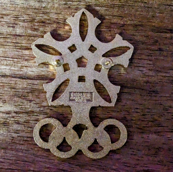 1988 Calgary Olympics Pin - Large Vintage Olympic Rings and Snowflake Brooch - Picture 2 of 6